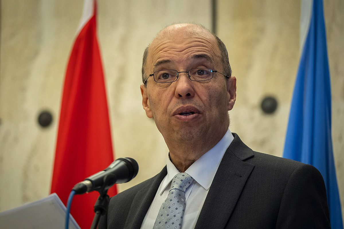 عمر زنيبر