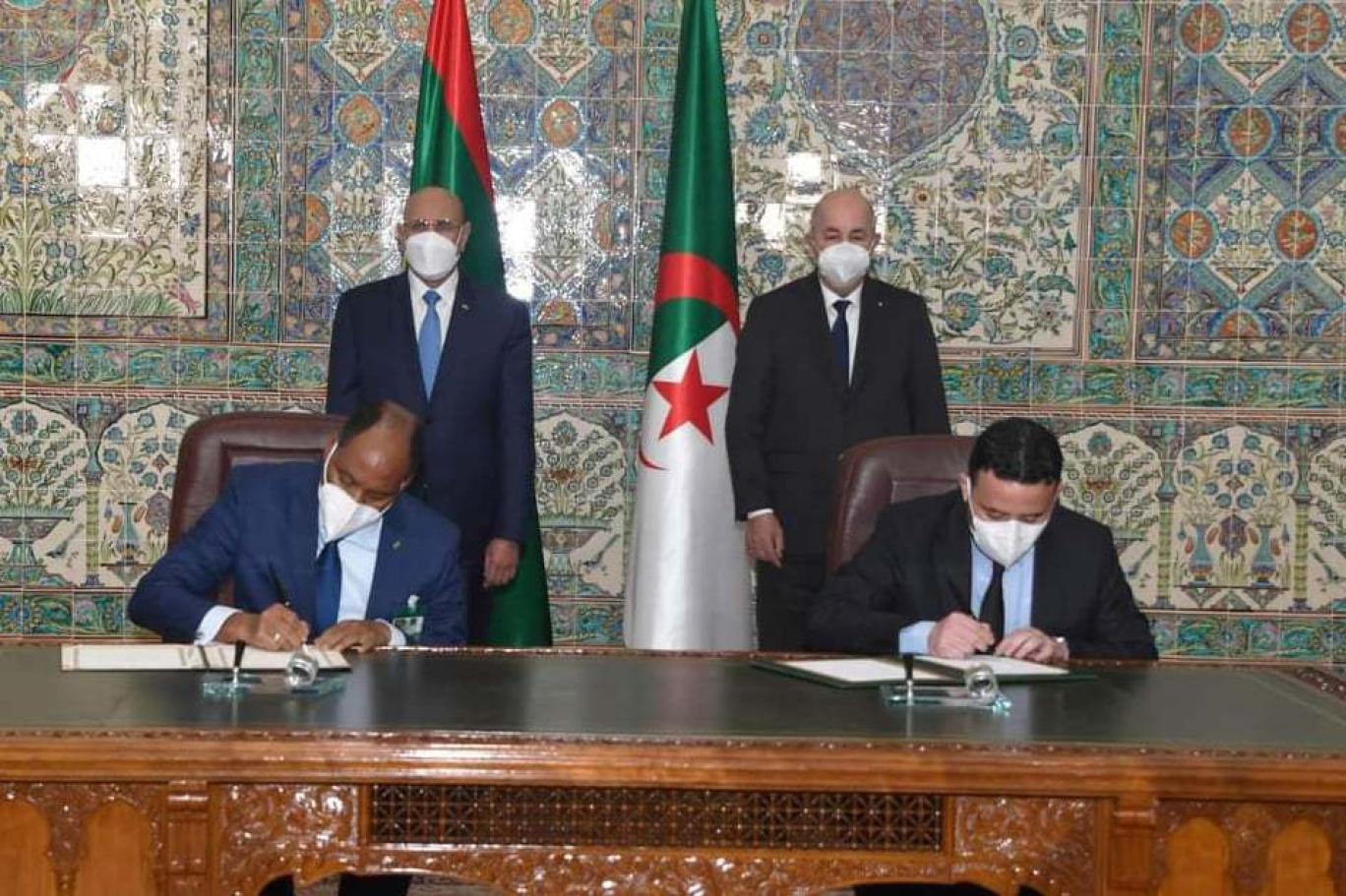 الجزائر
