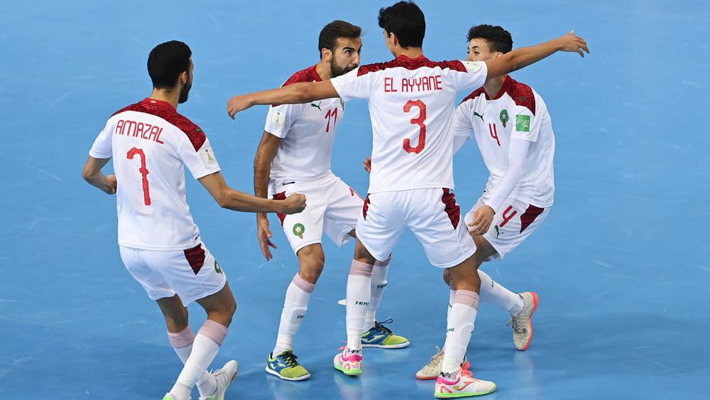 المنتخب القاعة