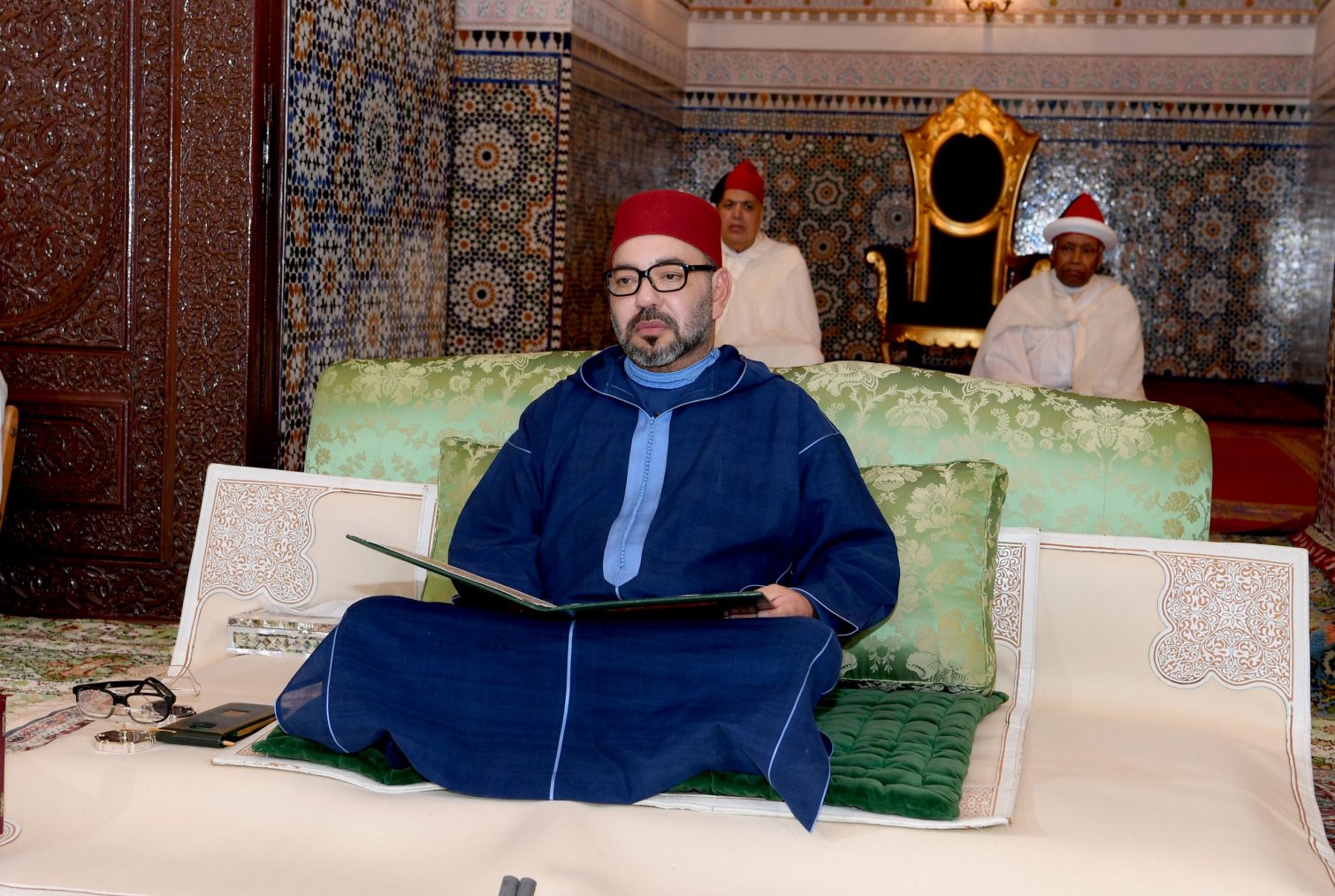 البيضاء الدرس