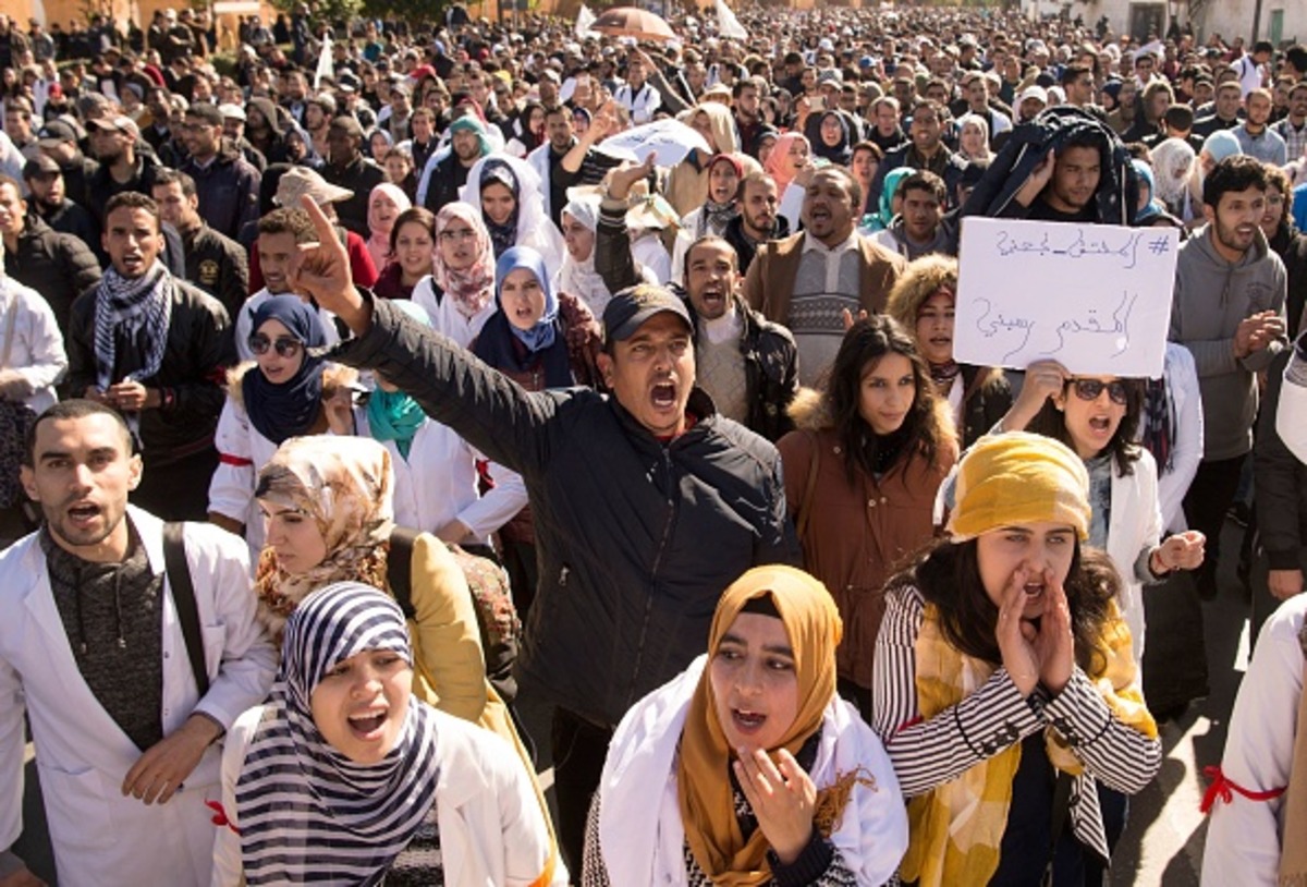 الأساتذة