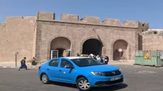 نقابة تدعو إلى إصدار قانون ينظم قطاع سيارة الأجرة وقطاع النقل بكل أصنافه