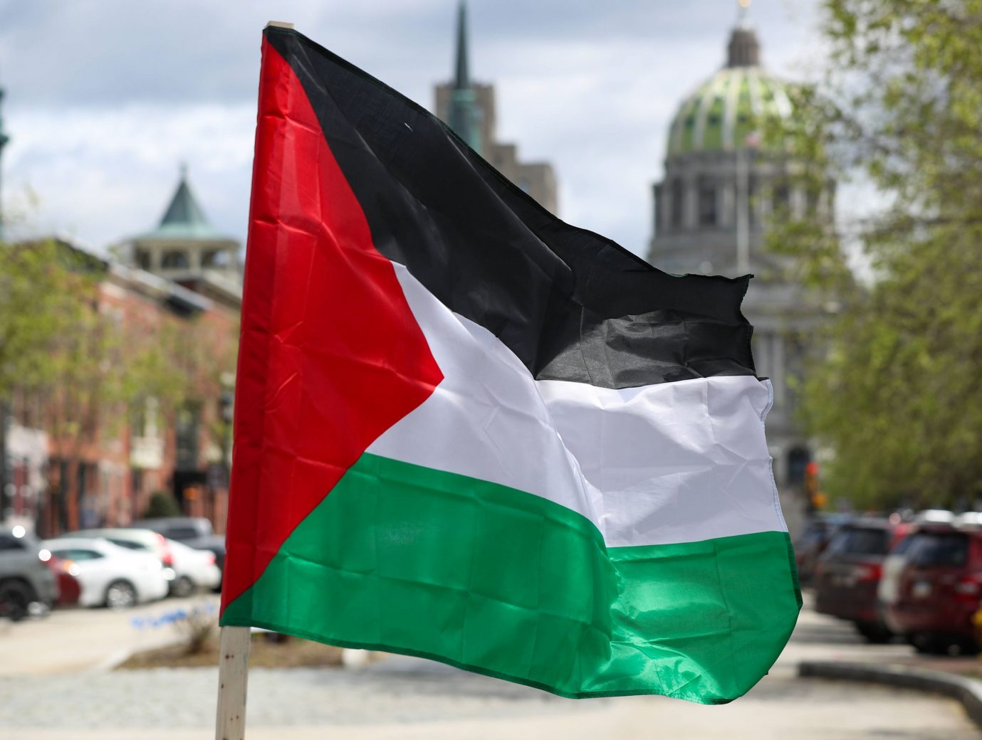 فلسطين