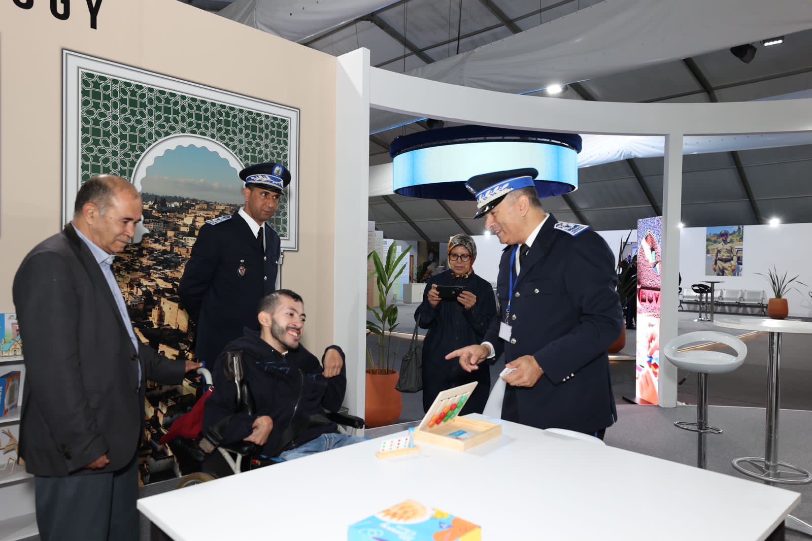 الأبواب المفتوحة