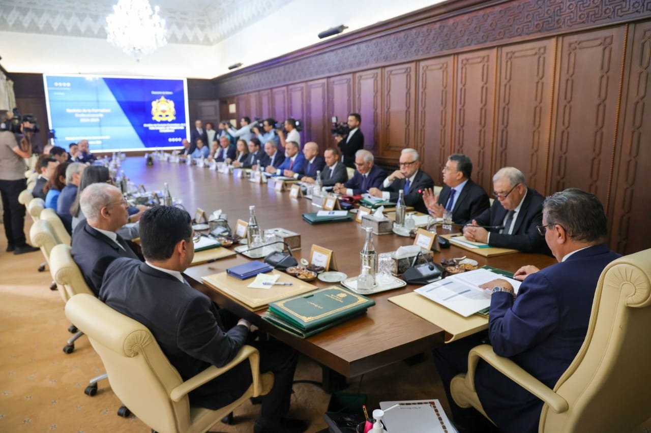 الإضراب الحكومة