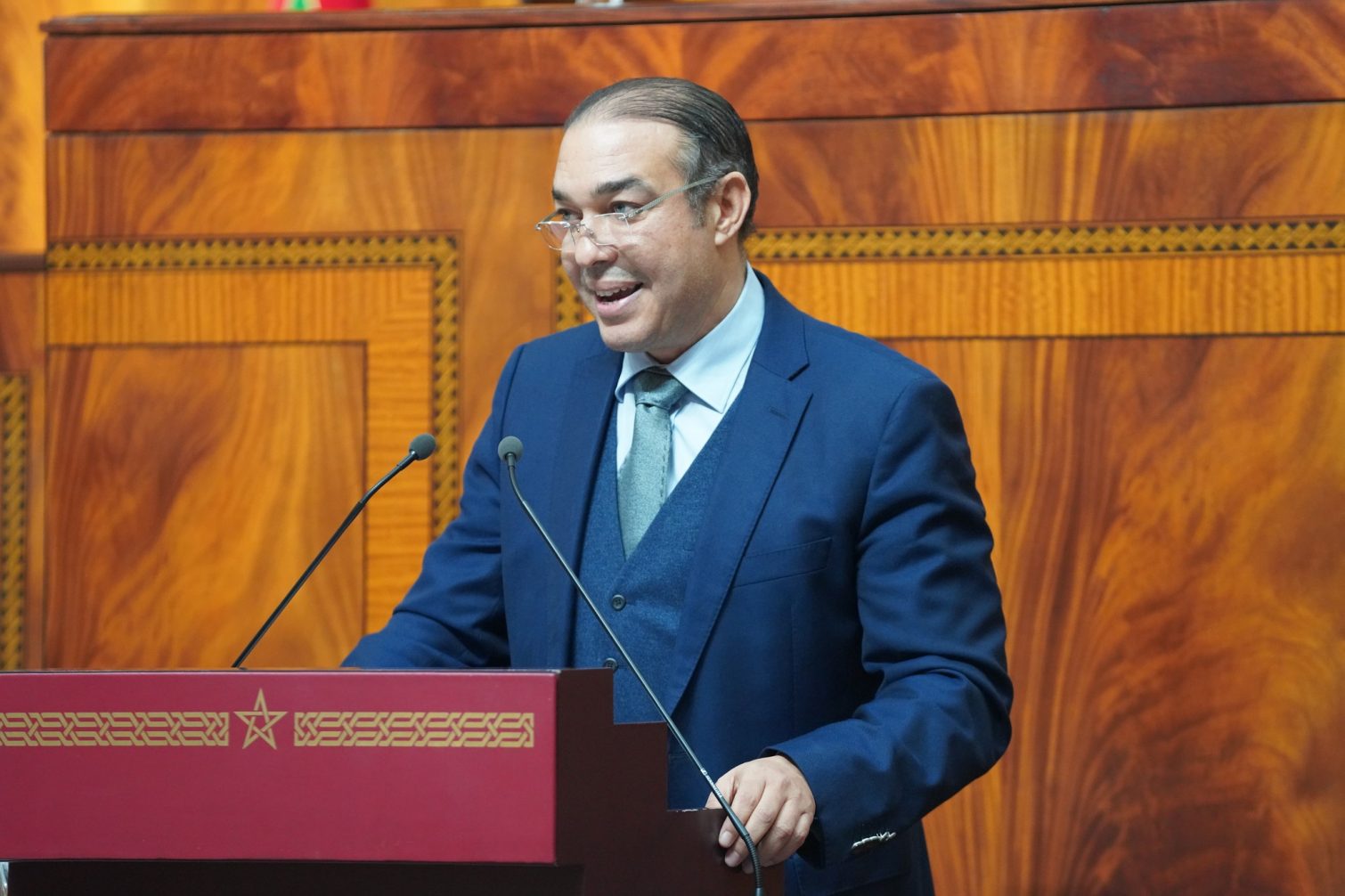 محمد أوزين الأمين العام لحزب الحركة الشعبية