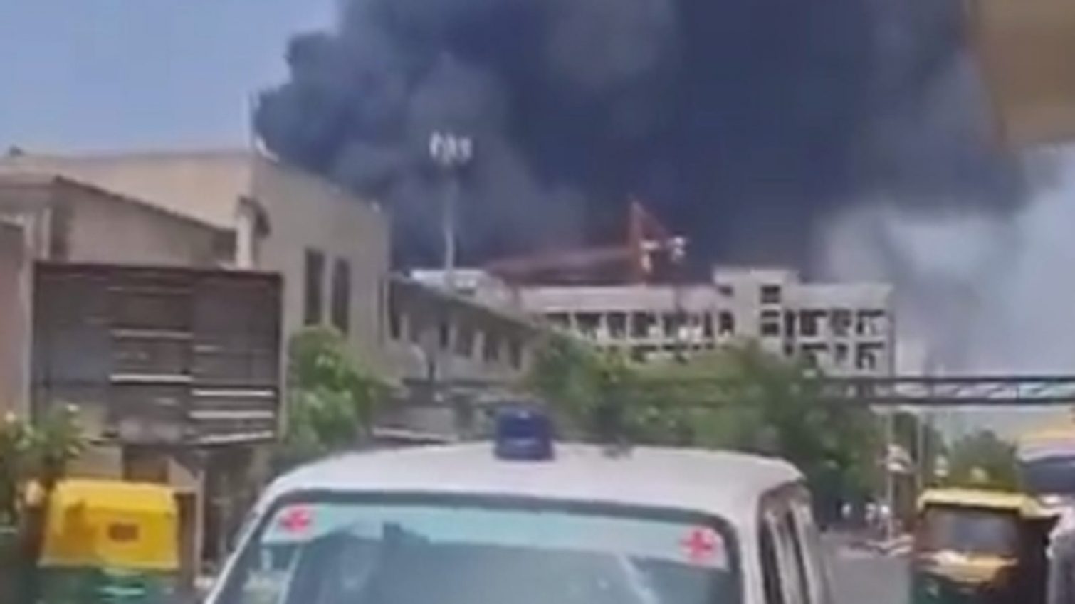 طائرة