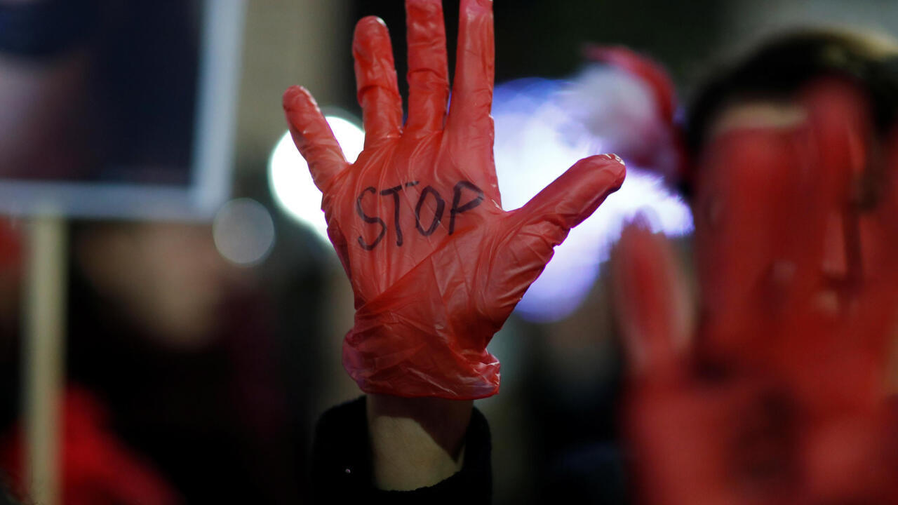 فرنسا تقرير