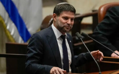 سموتريتش يدعو إلى حرب واسعة في الضفة وتفكيك السلطة الفلسطينية
