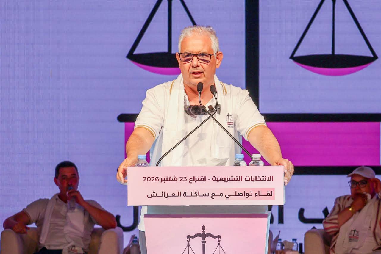 حزب الاستقلال يحشد بالعرائش ويطرح رؤيته لمحاربة الفساد ودعم الأسرة وتعزيز المرفق العمومي