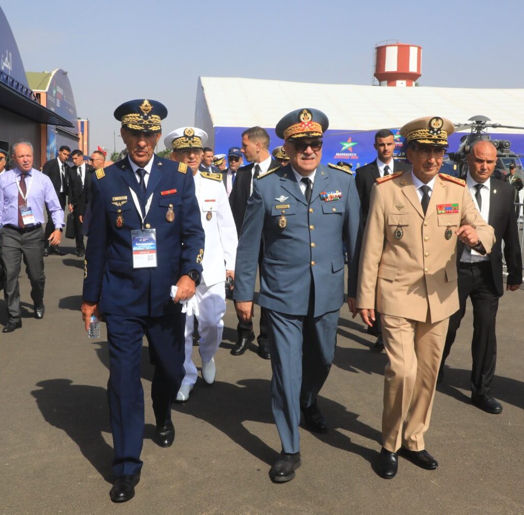 الطيران
