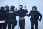 بين احتجاجات فرنسا وانتقاداتها للمغرب.. عندما يصبح «حفظ النظام» سؤالا محرجا
